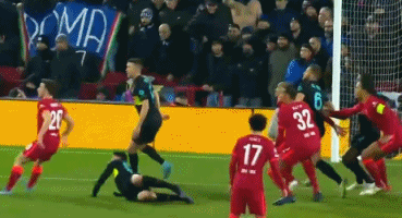 米体：弗拉霍维奇愿意留在尤文，但薪水始终是个问题（米体：弗拉霍维奇愿留尤文，薪资问题仍待解决）