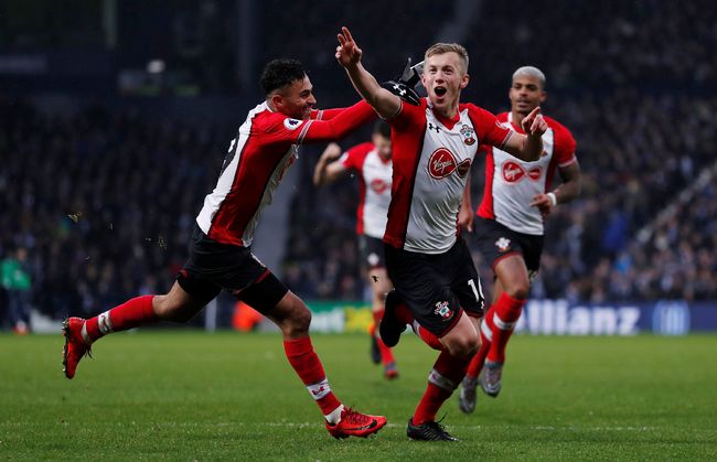 弗朗切斯科·托蒂两分钟的精彩表现， 多么不可思议的球员！（两分钟尽显传奇，弗朗切斯科·托蒂的不可思议表演）