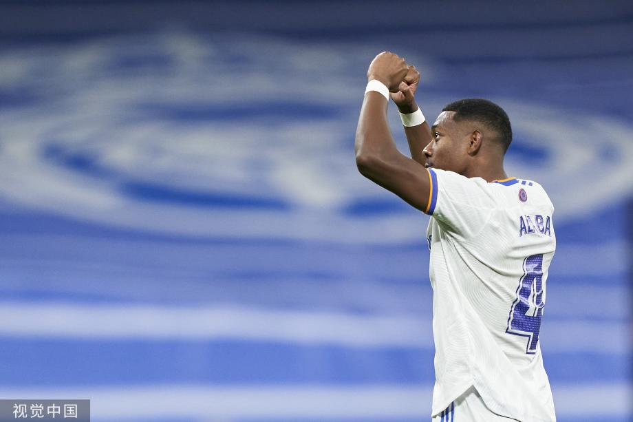 斯基拉：两家意甲俱乐部想租米雷蒂，但尤文不想放人（斯基拉：两队有意租借米雷蒂，尤文无意放行）